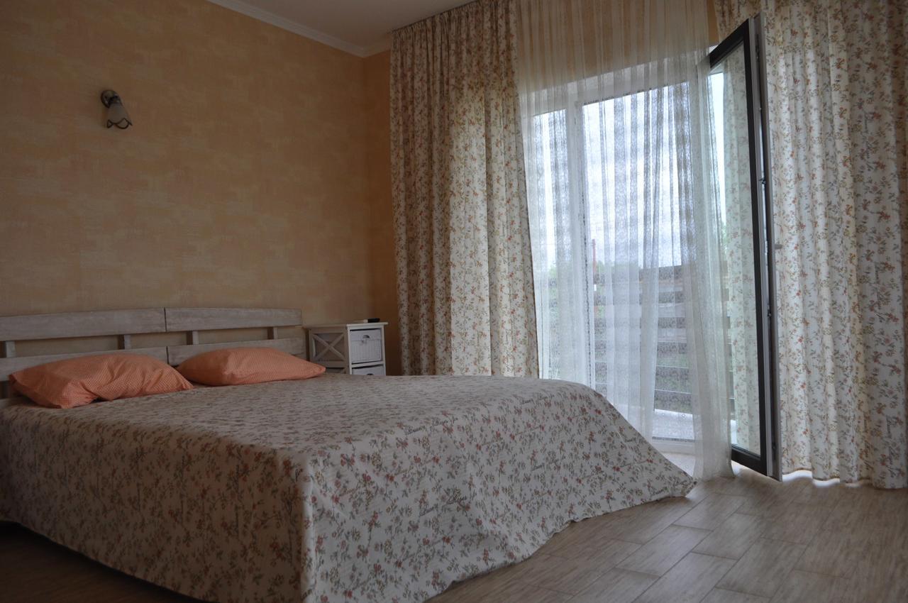Inn Estio Затока Екстериор снимка